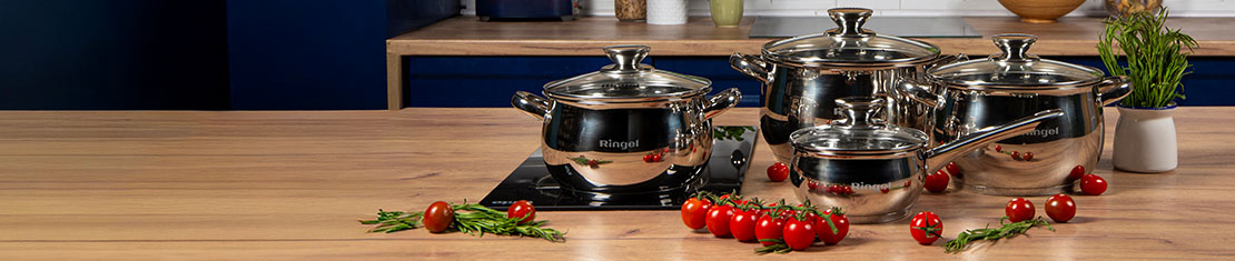 Набори посуду 